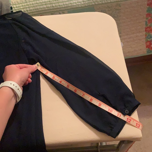 Navy Collective Concepts 3/4 Length Detailed Top - Picture 6 of 7